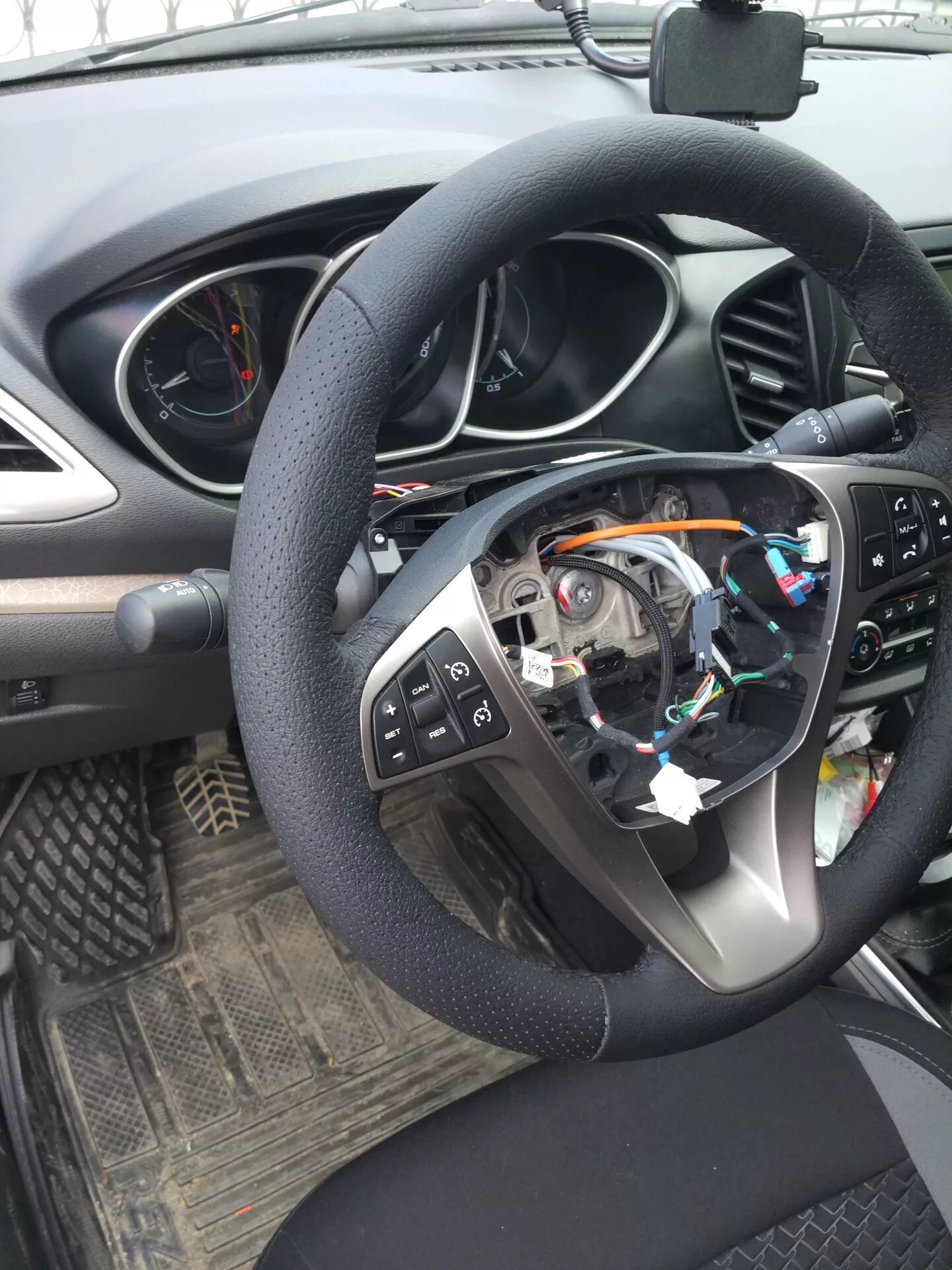 #15. Установка мультируля на Весту Comfort - Lada Vesta, 1,6 л, 2016 года стайли
