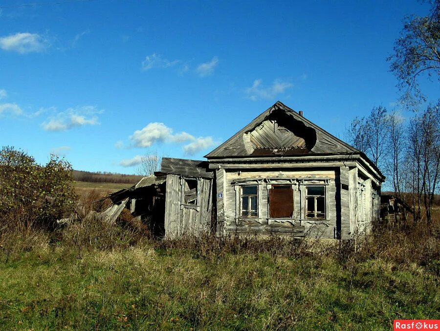 заброшенные деревни кондопожский. старинные брошенные дома в москве. как называются брошенные дома. как называются брошенные дома. заброшенные деревни мо новольвовское.