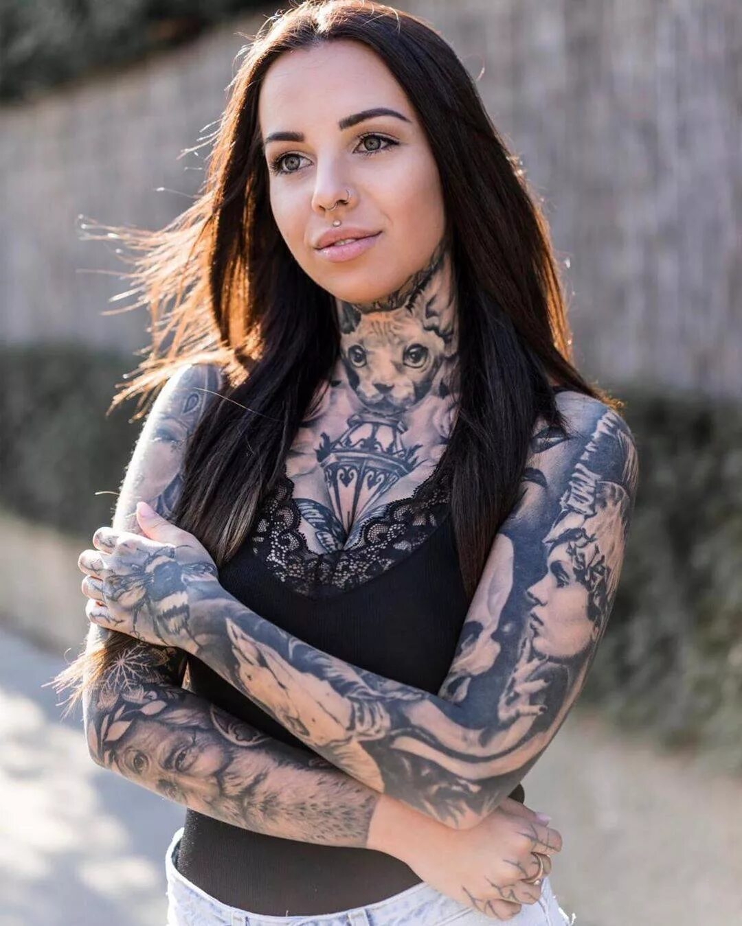 Nina Luthy. Майя Мюллер Tattoo girls. Тату модели. Тату модели девушки.