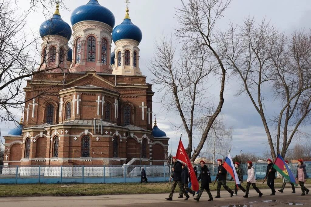 Погода ст владимирская лабинский район краснодарский край. Храм Рождества Богородицы станица Воронежская. Усть Лабинск станица Воронежская. Храм Рождества Богородицы ст. Воронежской Усть Лабинского района. Храм ст Воронежская Краснодарский край.