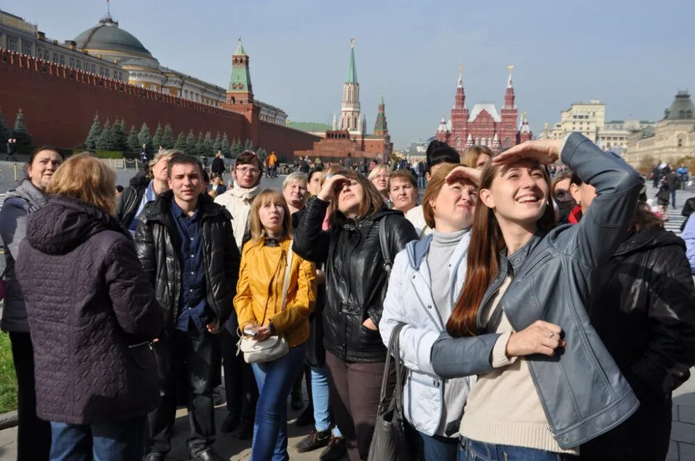 Современные экскурсии. Экскурсионное дело. Экскурсионная деятельность в России. Экскурсионное дело в РФ. Экскурсионный показ