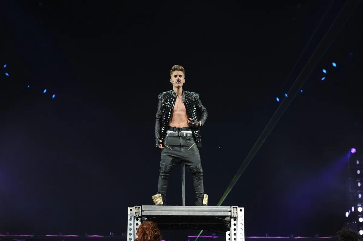 Джастин бибер believe. Believe 2013. Джастин бибер believe. Believe 2013. Justin bieber believe tour.