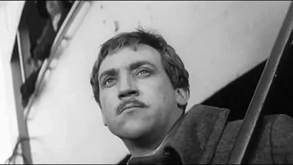 Служили два товарища 1968. Служили два товарища фильм 1968. ролан быков служили два товарища. поручик брусенцов высоцкий. служили два товарища фильм 1968 высоцкий.
