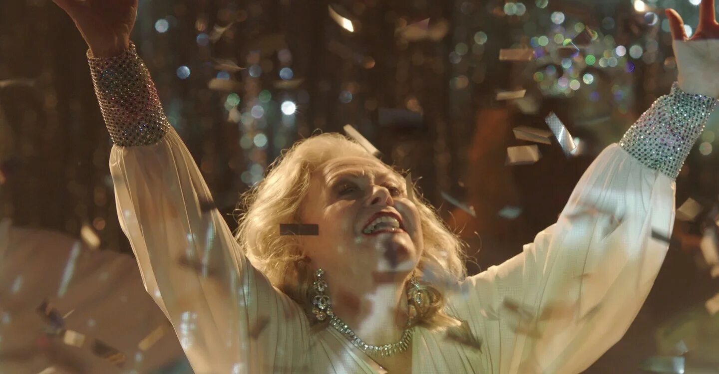 сценическая мать фильм 2020. Queen night club калининград вк. Stage mother фильм 2020. королевой клубов 2016 барнаул. королева клуб отзывы.