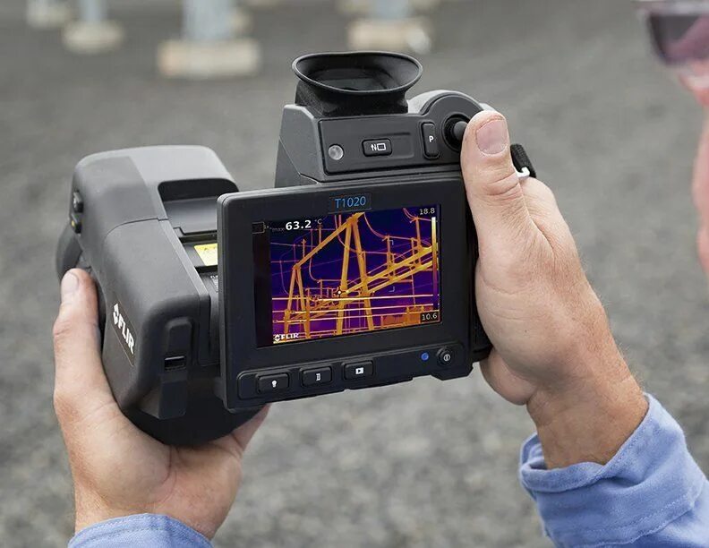 Инфракрасная камера тепловизор. FLIR t1020. Промышленный тепловизор флир. Тепловизор FLIR t440. FLIR тепловизор промышленный.