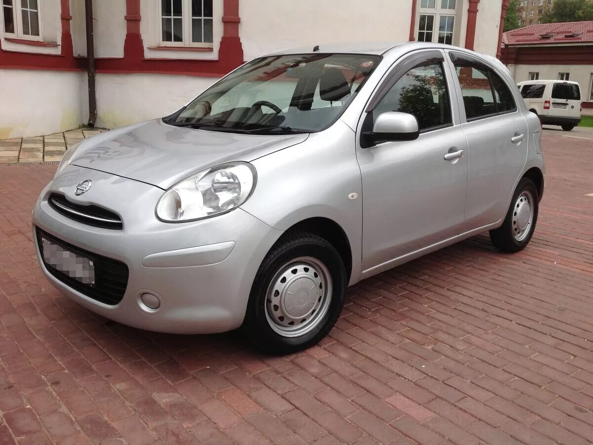 Nissan march 2013. Nissan micra k13. Nissan march k13. Nissan march 2002 характеристики. Nissan march 1999.