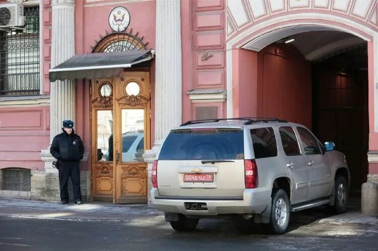 Работа в консульстве в санкт петербурге