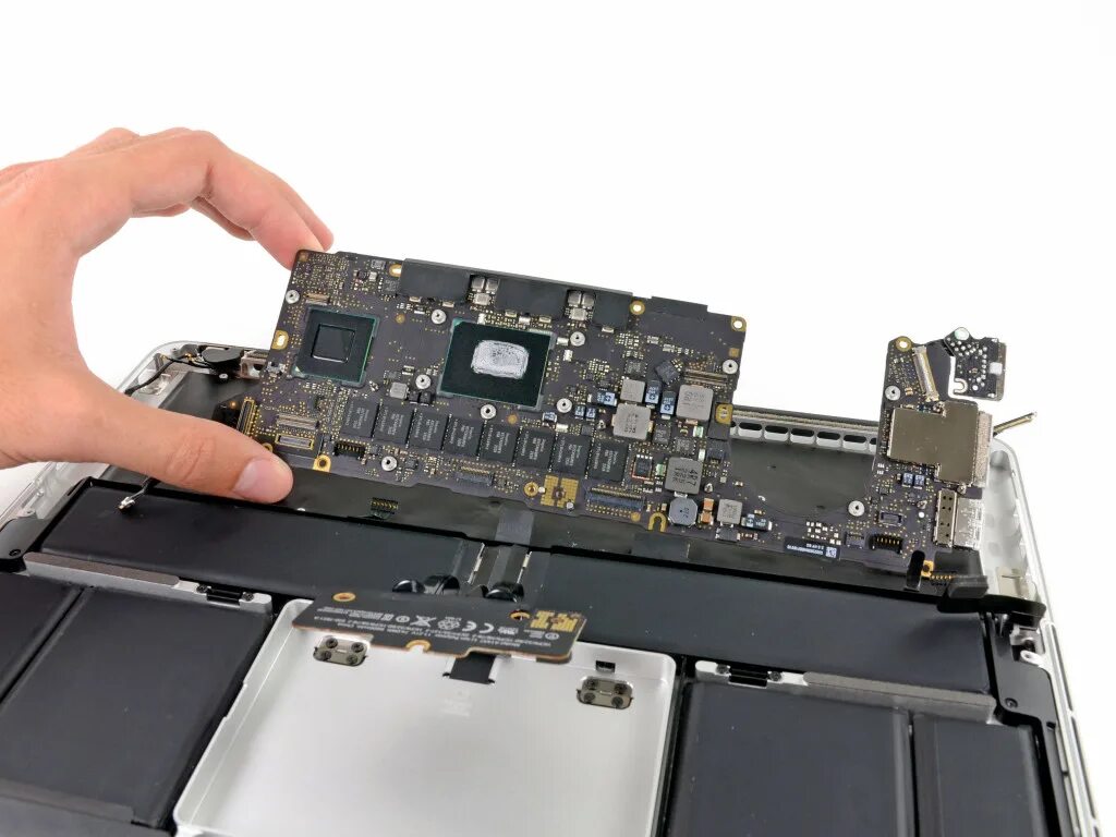 Плата macbook 820-3115-и. Macbook pro 13 плата. A1278 macbook pro материнская плата. Macbook pro 13 2019 ssd. Macbook a1465.