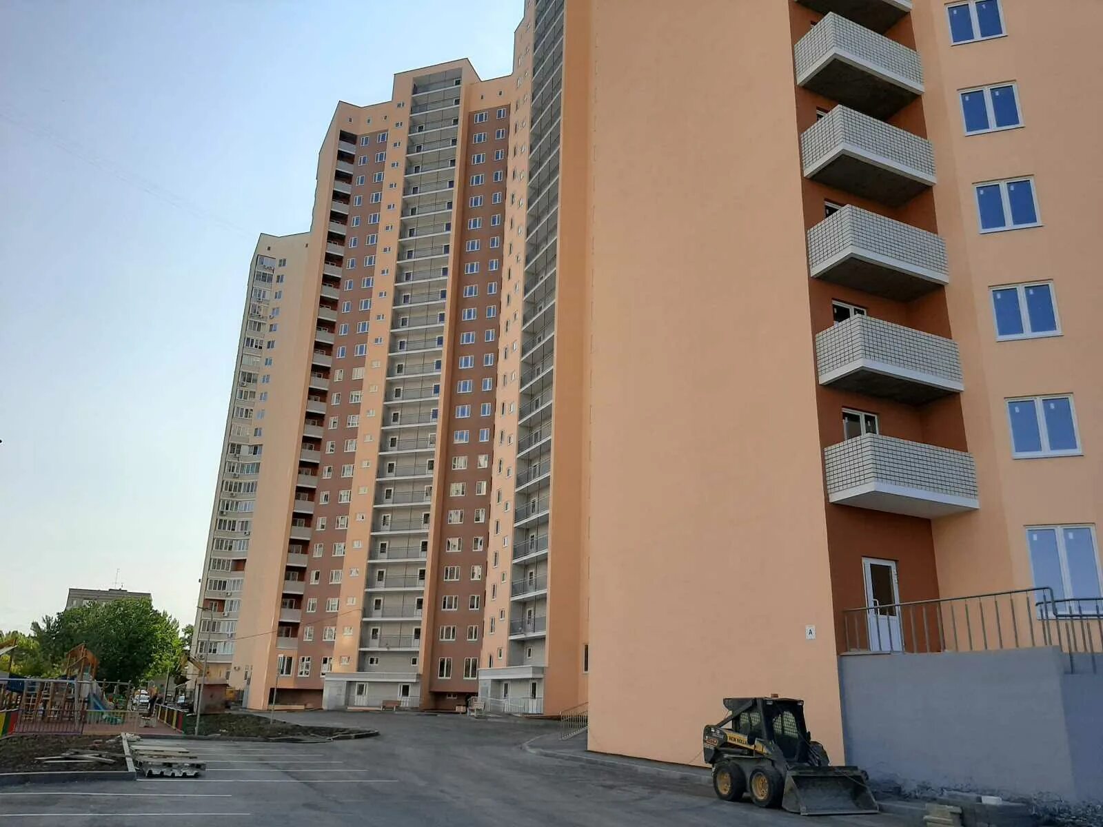 Дом в черемушках. Домик в черемушках книга. Дом в черемушках. Дом на севастопольском проспекте. Дом в черемушках.