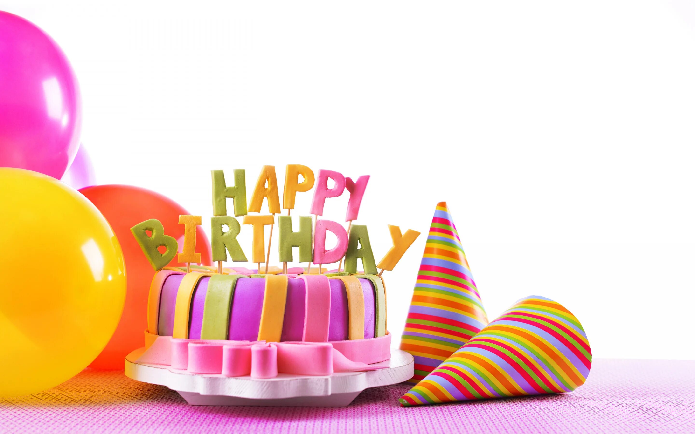 Birthday. С днем рождения. Фон с днем рождения. Обои с днем рождения. С днём рождения Лиза.