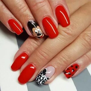 Красивый маникюр красно черный