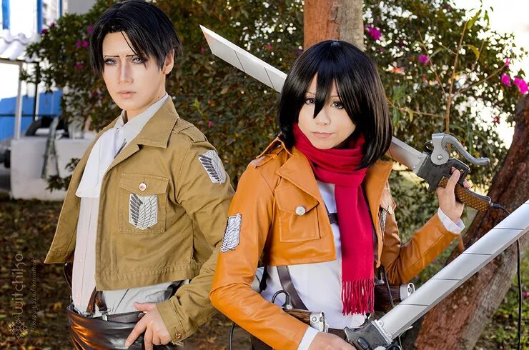 Mikasa cosplay. Микаса Аккерман косплей. Микаса Аккерман Cosplay.