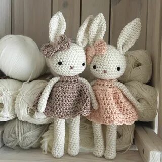 Заяц игрушка спицами