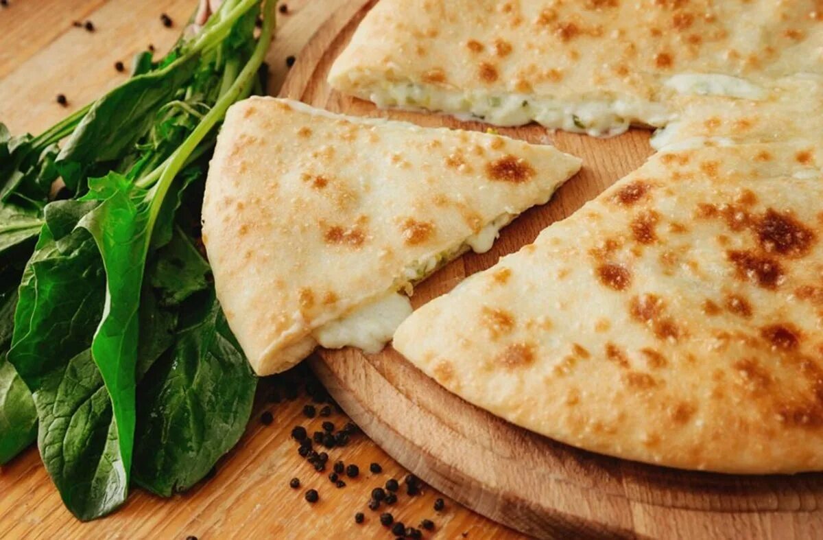 Фыдчин осетинский. Фыдчин осетинский. Осетинские пироги pir rog, москва. Осетинский пирог. Пирог уалибах.