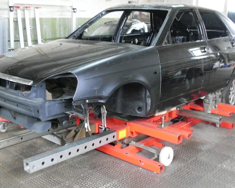 Стапель для кузовного гараж каховка шевроле ланос. Как стапелем вытягивают. Стапель unicar. Стапель из 80 годов. Автомобиль на стапеле.