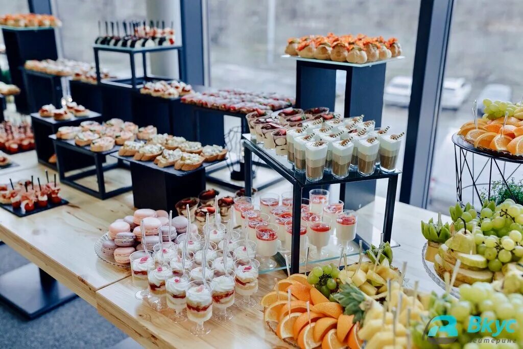 банкет фуршет. кейтеринг вкус. кейтеринг канапе. фуршетные наборы. вкус кейтеринг новочеркасск.