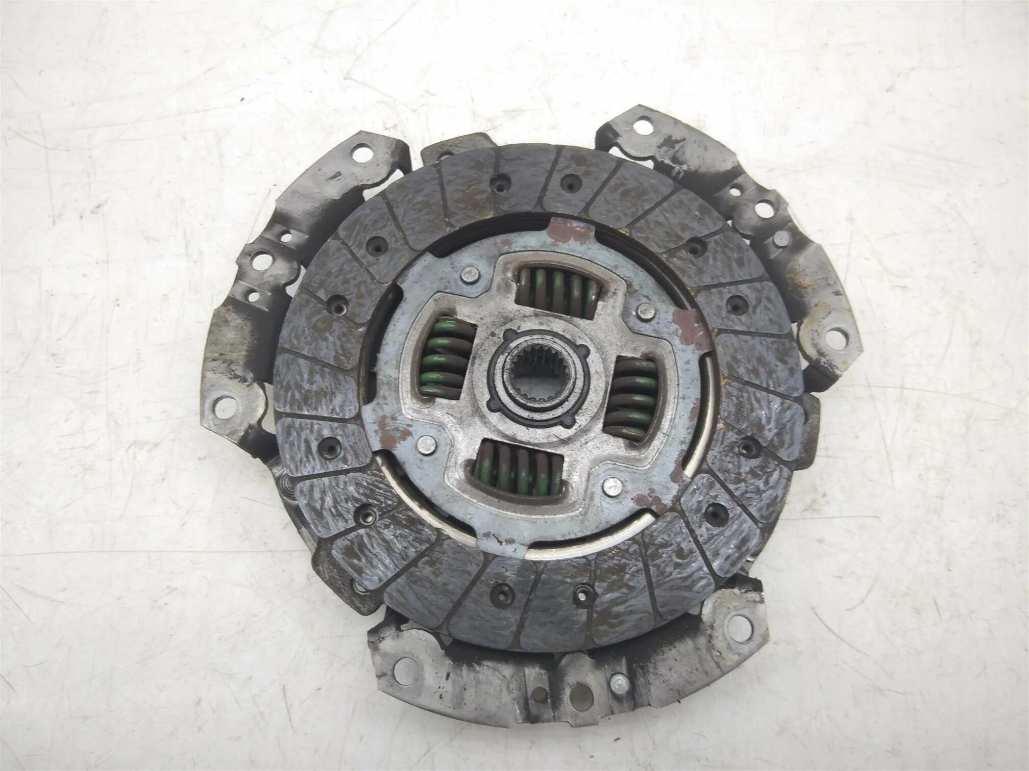 Lf479q11601200a. Lf481q31601100b1. Сцепление лифан солано 2. Kt316a aisin. Корзина сцепления оригинал лифан солано 620.