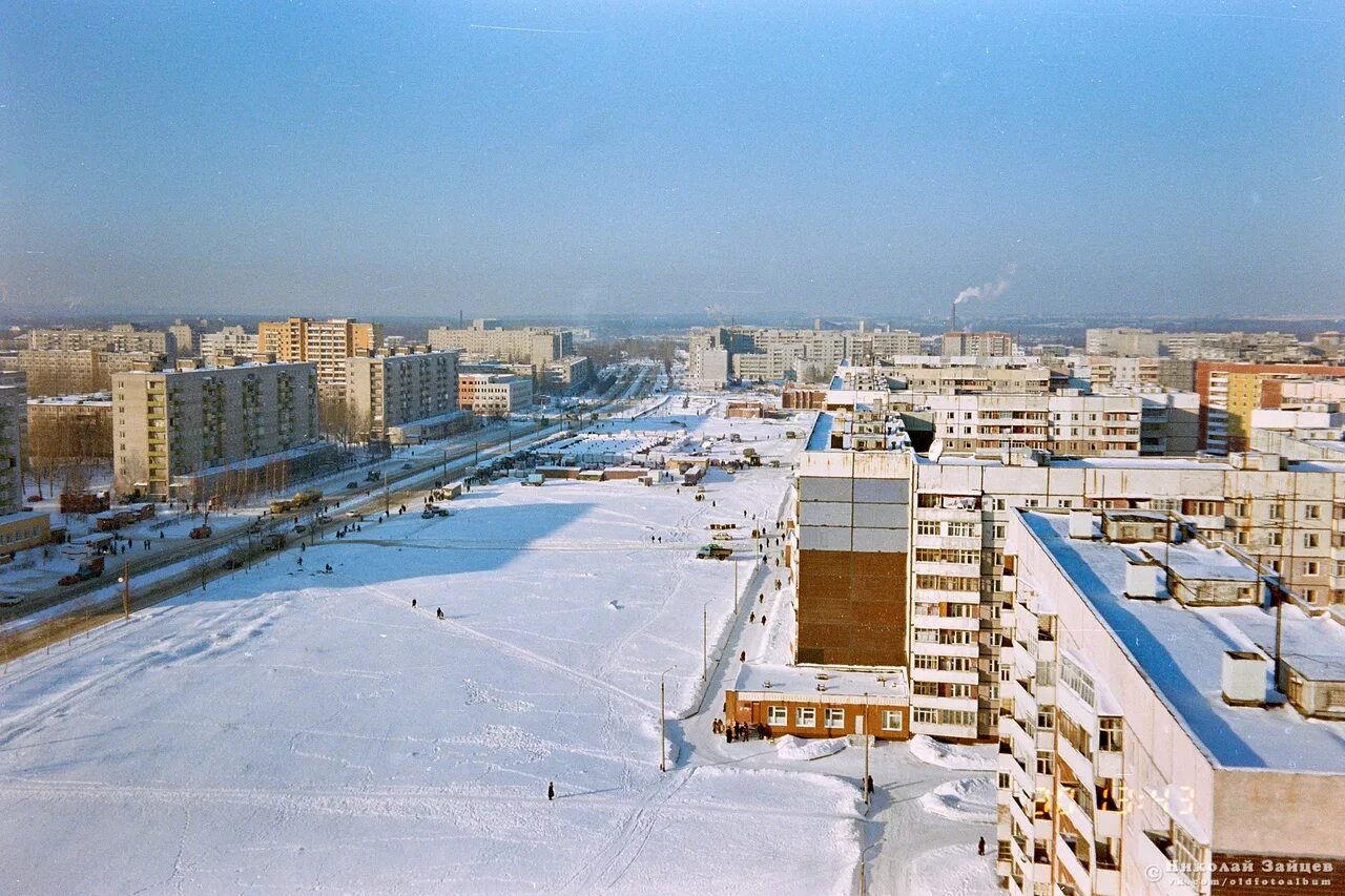 Ярославль 1990. Заволжский район Ярославль. Заволга Ярославль. Ярославль 1990 год Заволжский район. Заволжский район Ярославль Машиностроителей зима.