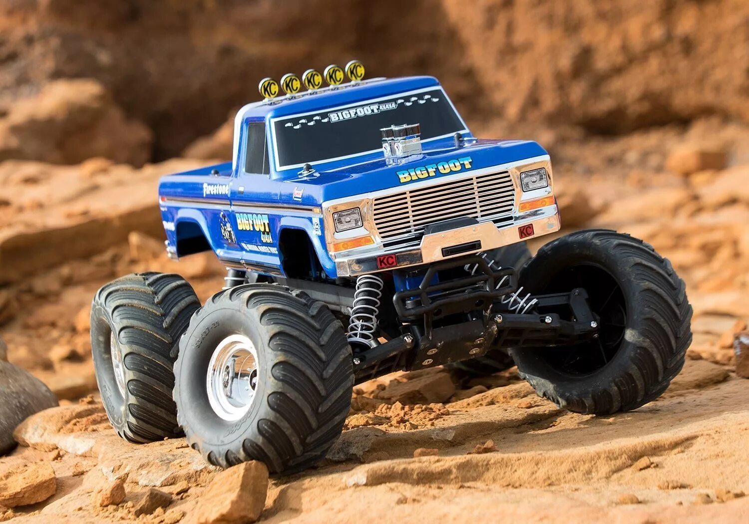 Машина big foot. Traxxas Bigfoot 1/10. Машина бигфут монстр трак. Монстр трак Bigfoot 5. Монстр трак Bigfoot.