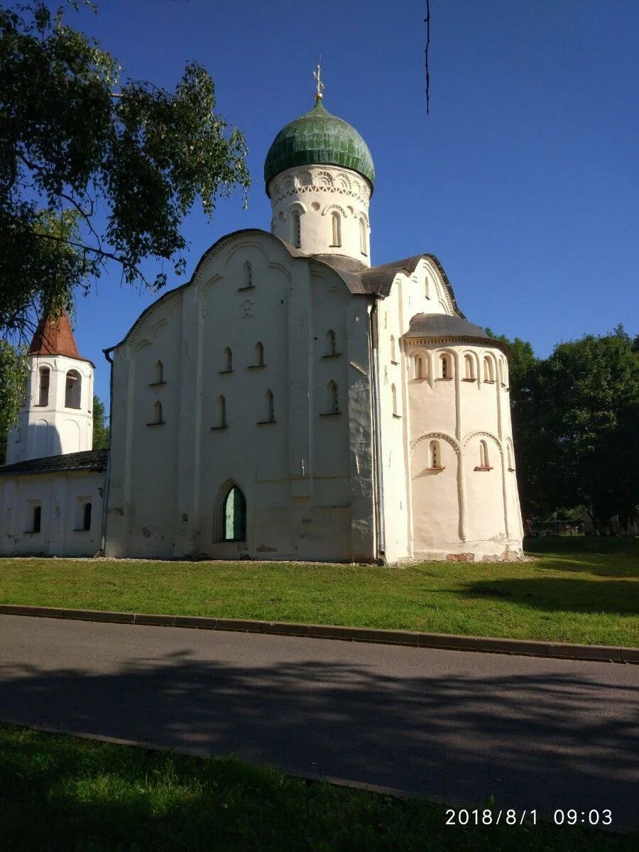 Храм стратилата. Церковь федора стратилата. церковь федора стратилата на ручью. церковь федора стратилата новгород. церковь фёдора стратилата на ручью в новгороде.