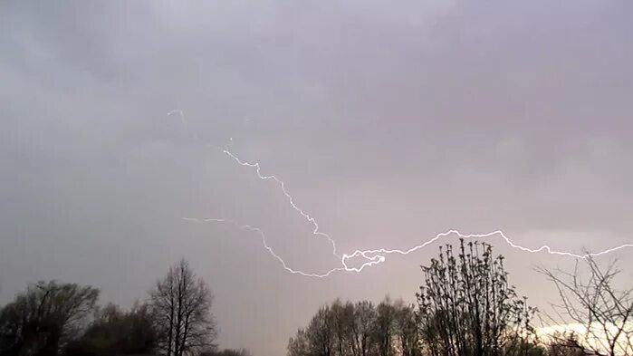 календарь гроз в мае. гроза и дождь. гроза в апреле. гроза в апреле. эпицентр грозы.