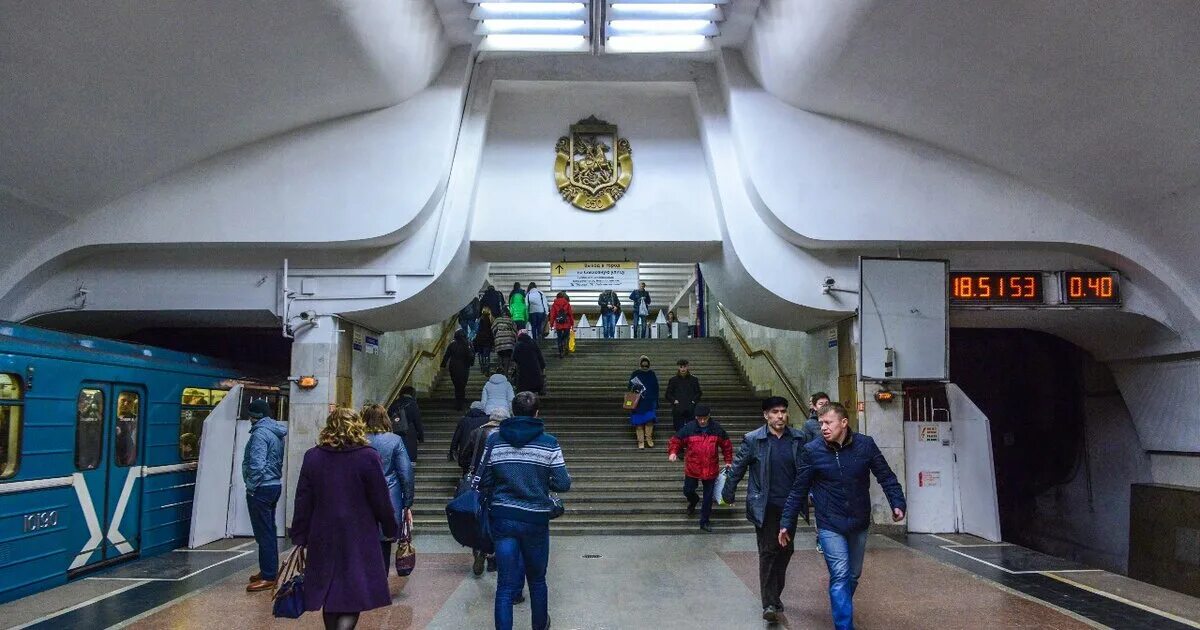 Швед метро люблино. Московский метрополитен Люблино. Станция метро Люблино Москва. Станция Люблино Москва. Станция Люблино Московского метрополитена.