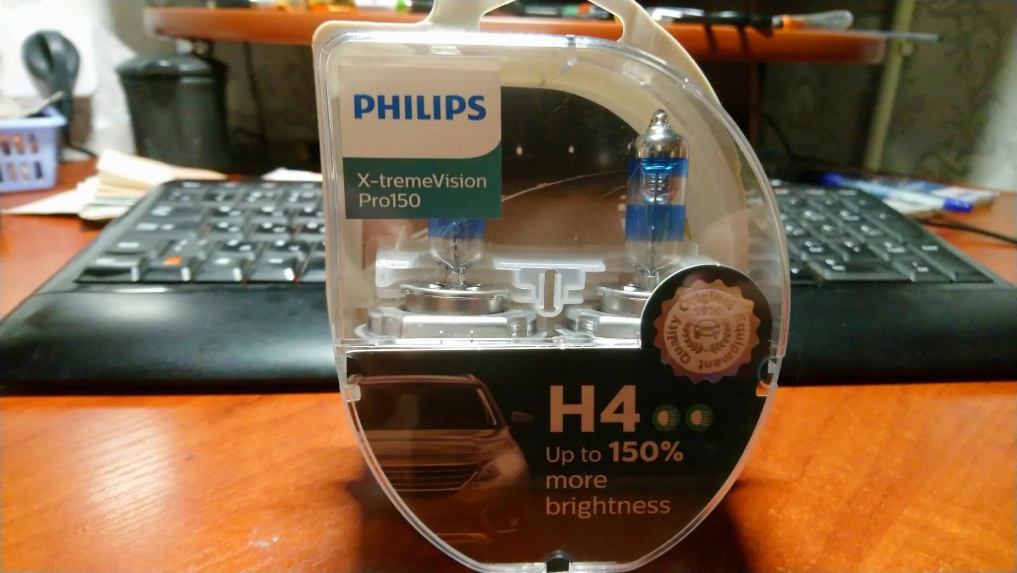 Филипс 150. H4 Philips x-treme Vision Pro 150 12342 xvps2. Philips x-treme Vision Pro 150 h4. Лампа h4 x-treme Vision pro150 Philips 12342xvps2. Лампа h-4 12v 60w/55w+150% Philips x-treme Vision 2 шт..
