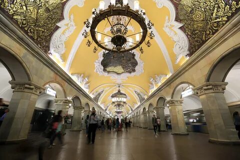 Метро маяковская киевская