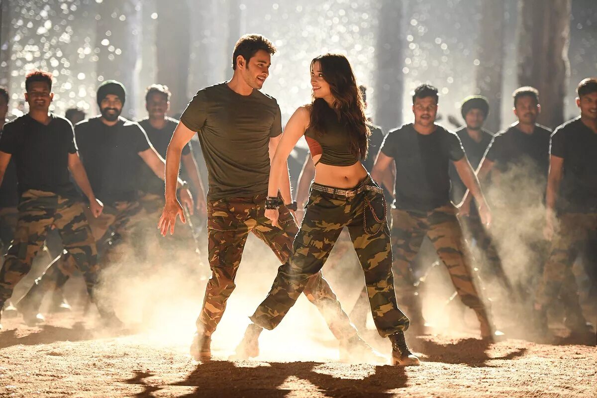 Никто не сравнится с тобой нельсон. Sarileru neekevvaru. Никто не сравнится с тобой нельсон. С ним никто не сравнится. Никто не сравнится с тобой нельсон.