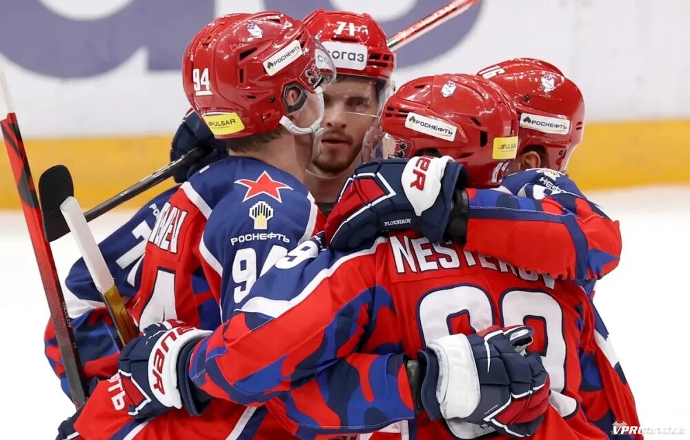 Спартак динамо москва. Ларионов торпедо нижний новгород. Евгений цска хоккей. Кхл 28 ноября 2023. «спартак» — «динамо» москва кхл фото 2022.