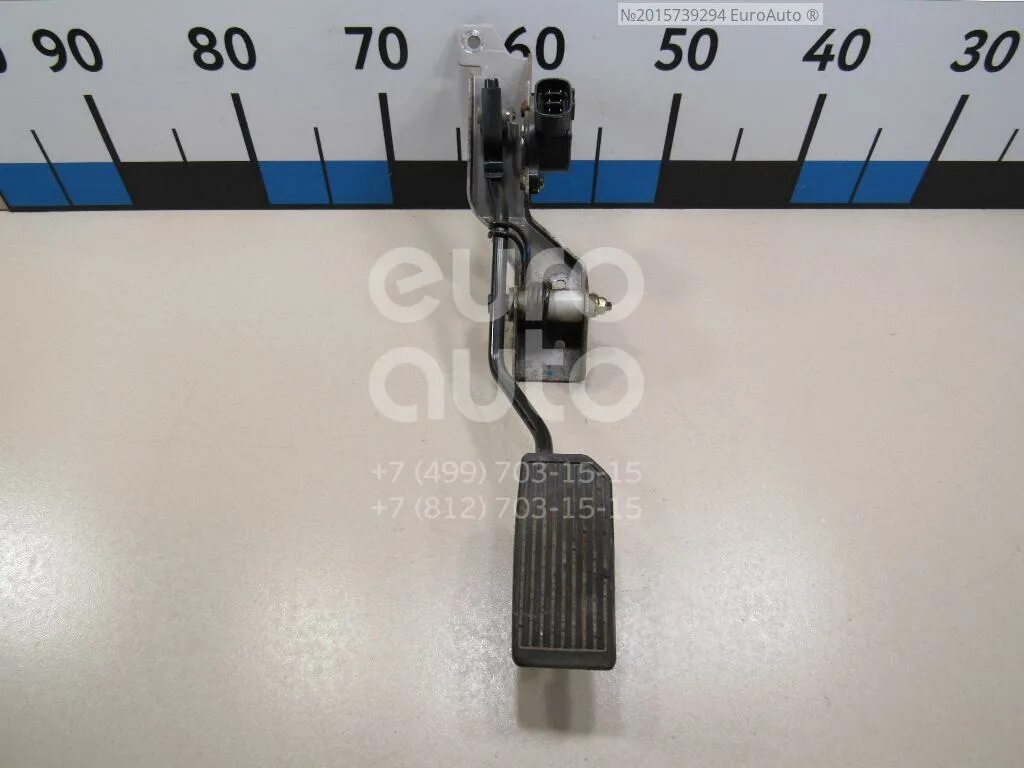 Датчик педали ниссан альмера классик. Ниссан альмера классик в10 датчик педали газа. 1801095f0b педаль газа. ниссан альмера 2007 заглушка педали газа. 18010-95f0b.