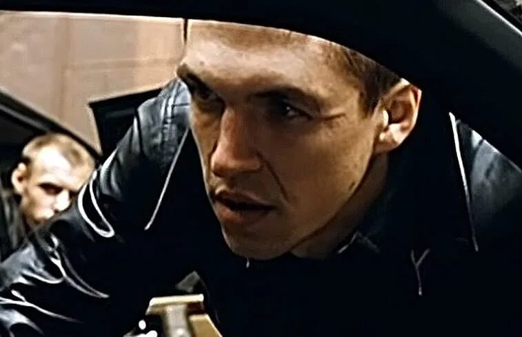 Дмитрий анатольевич орлов в фильме брат 2. Брат 2 орел. Кристиан столте брат 2. Дмитрий орлов в фильме сестры. Воротилы сериал.