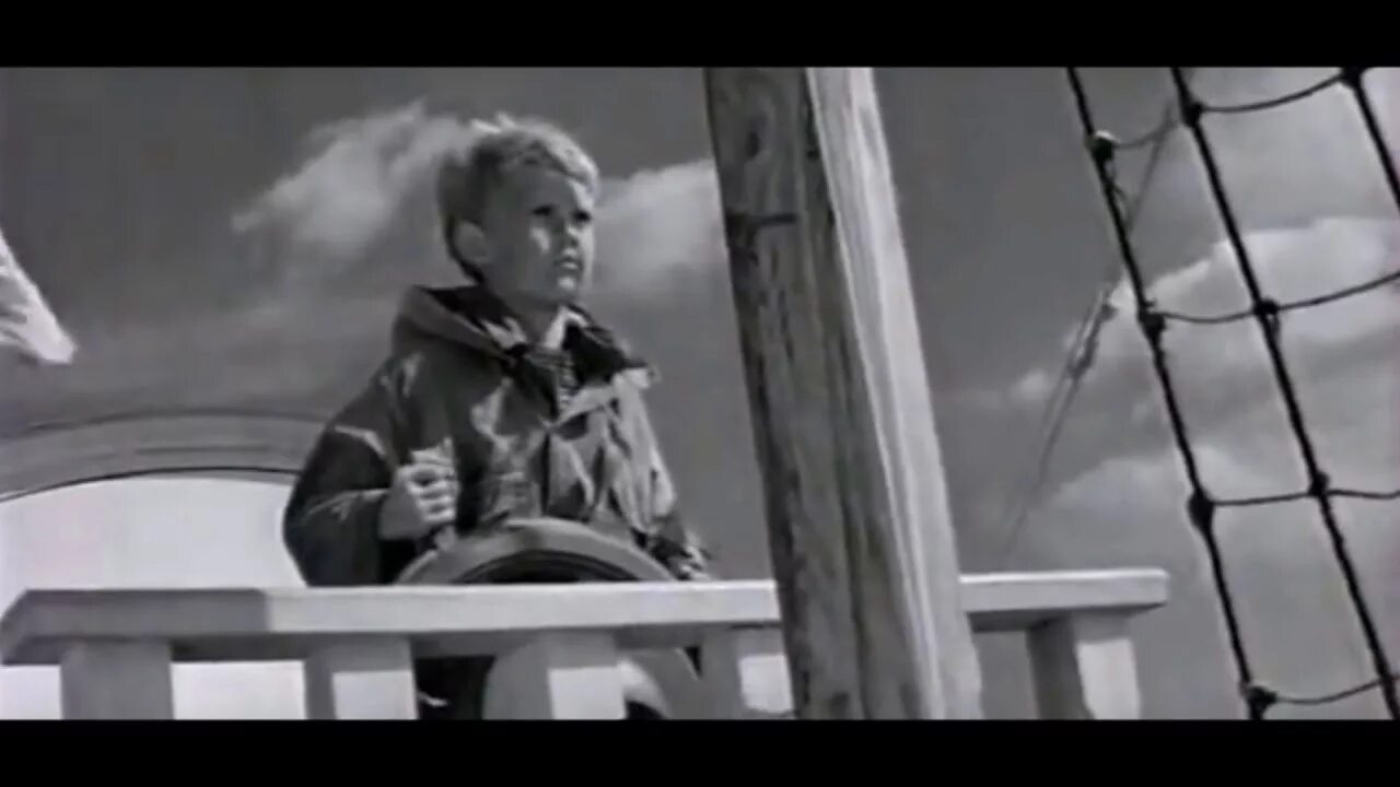 Море ты слышишь море твоим матросом хочу я стать. Текст песни море ты слышишь море. Ты слышь море текст. Ты слышишь море текст. Григорий туркин.