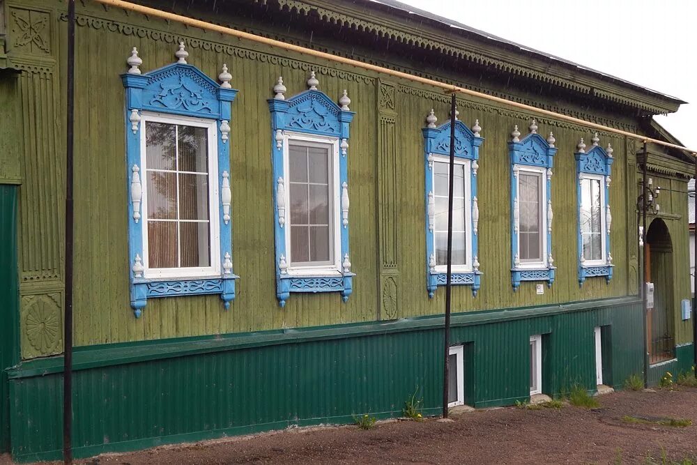 Город бирск республика. Стекло бирск. Бирск центр площадь. Население города бирск башкортостан. Бирск площадь.