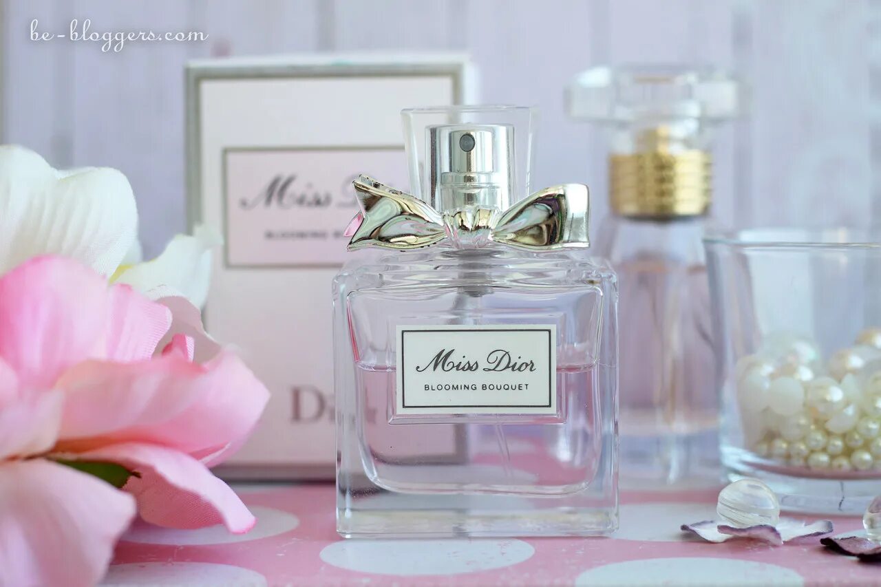 Популярные духи 2023. Dior Miss Dior Blooming Bouquet. Мисс диор духи 2020. Мисс диор новый аромат 2020. Мисс диор 2022.