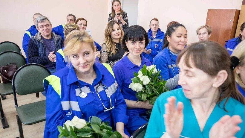 Подольская подстанция скорой помощи. С днем фельдшера. Подстанция скорой помощи подольск крост. Фельдшер подольск. Подольская подстанция скорой помощи.