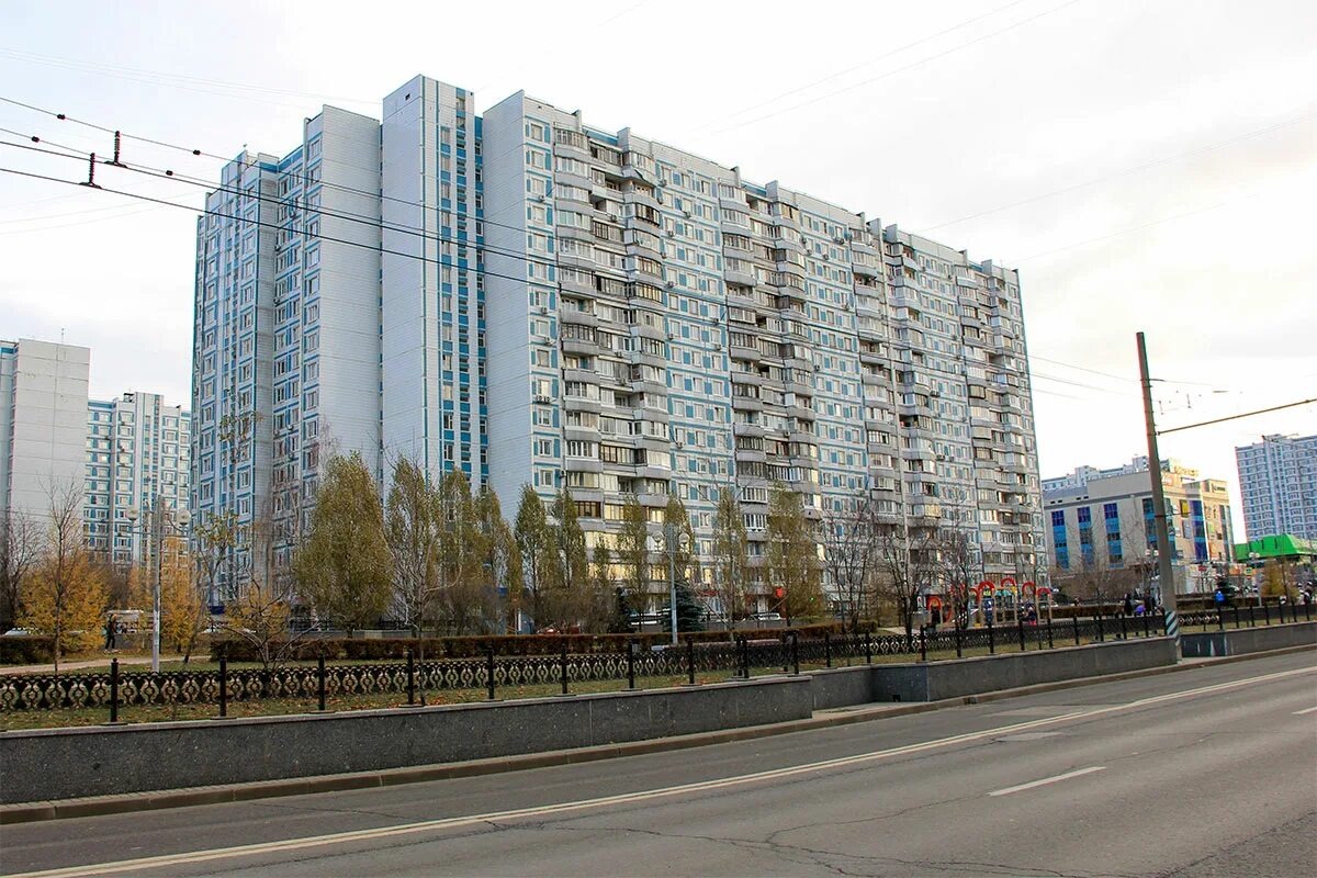 Крылатское 17 корп 1. Осенний бульвар дом 16 корп 1. дом самоубийц крылатское. осенний бульвар д.17. осенний бульвар 10 к 1.