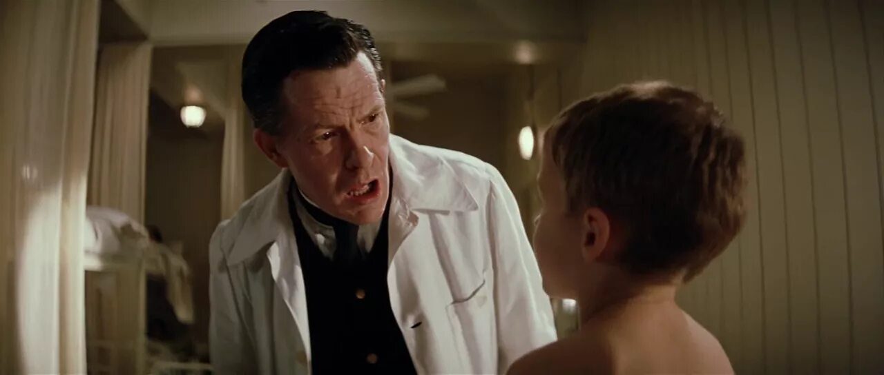 картинка как врач лечит. листьев поле чудес. фредди хаймор доктор хаус. интерны сериал аглая тарасова. герои сказки чуковского доктор айболит.