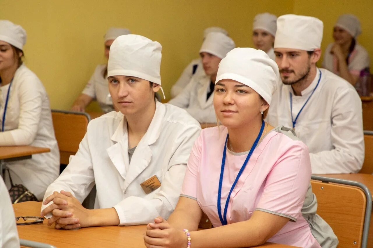 Медицинский колледж москва. Липецкий медицинский колледж липецк. Гбпоу дзм медицинский колледж № 1, сп № 3. Медицинский колледж 1 спб. Медицинский колледж 9 москва.