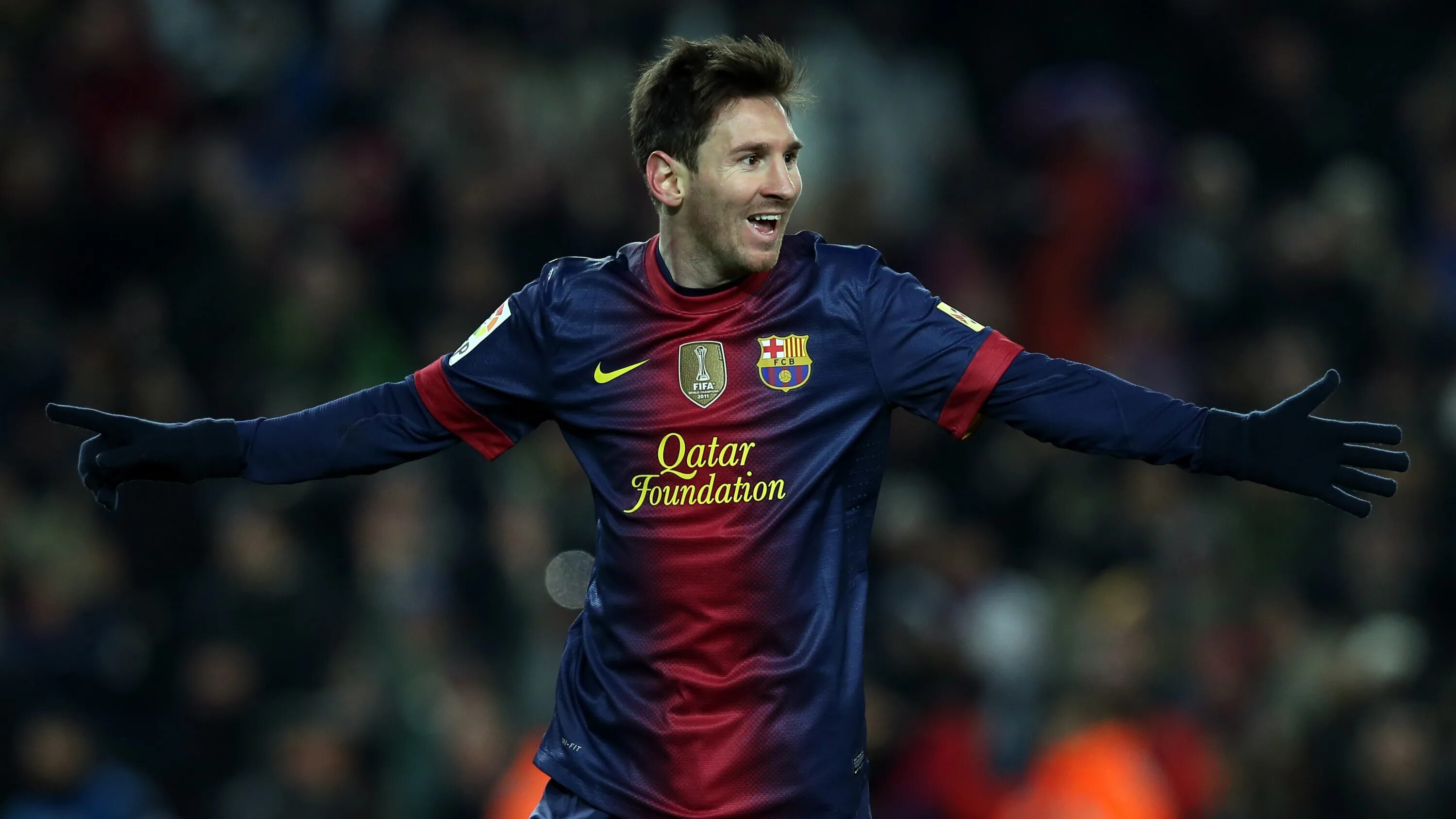 Messi is from. Лео месси 2012. месси 2013 год. месси фото 2013. messi head 2012.