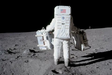 Неотразимый мужчина писаный аполлон 11 букв