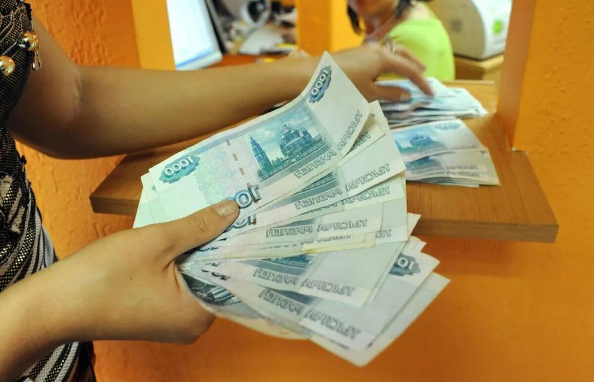 Как закрыть кредиты без денег