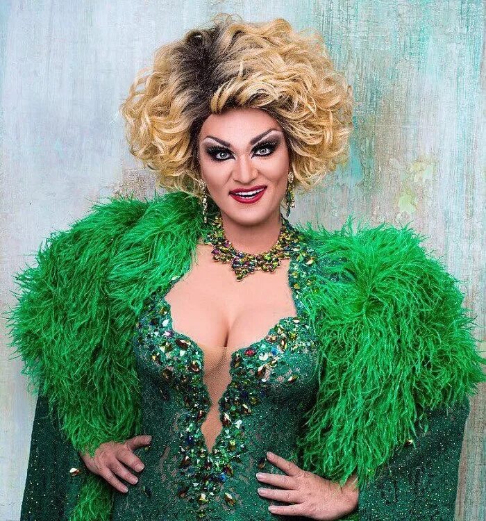 Заза это. Заза наполи владим казанцев. Заза натали. Заза это. Заза это.