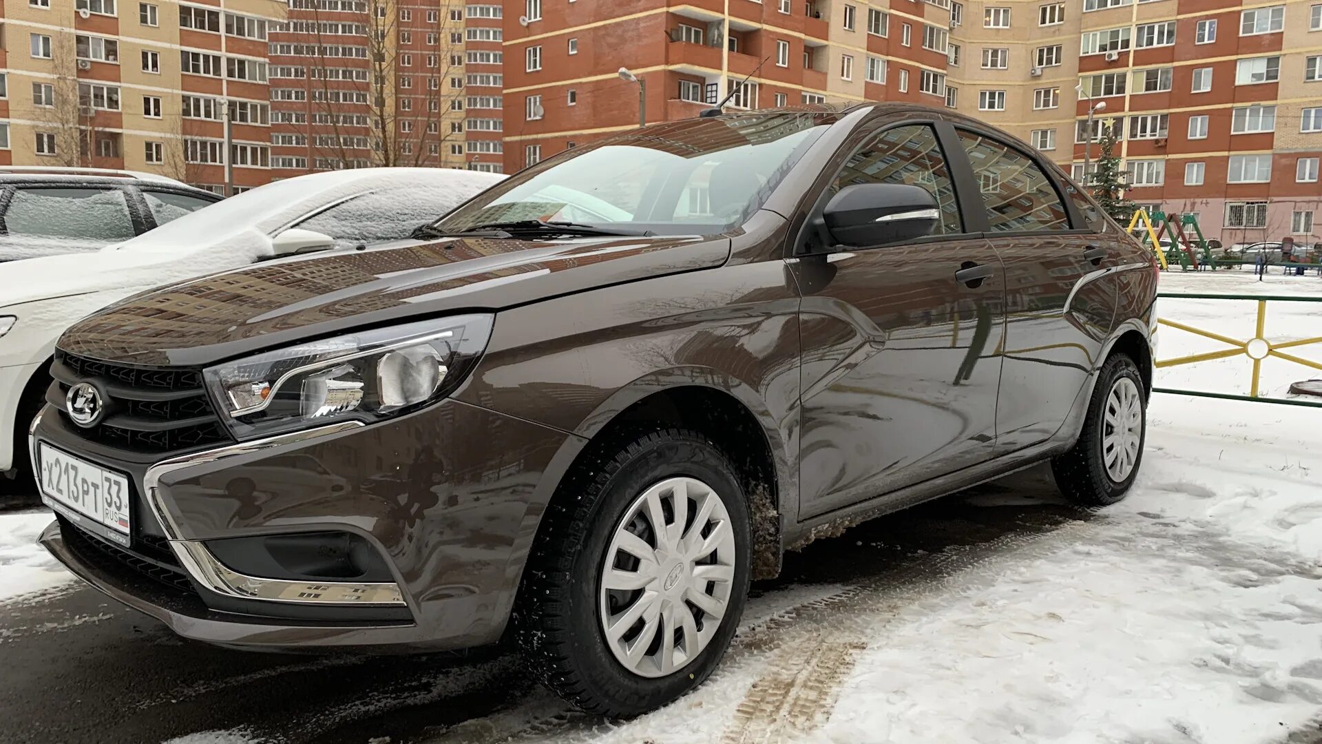 Сетка в бампер - Lada Vesta SW, 1,6 л, 2018 года мойка DRIVE2
