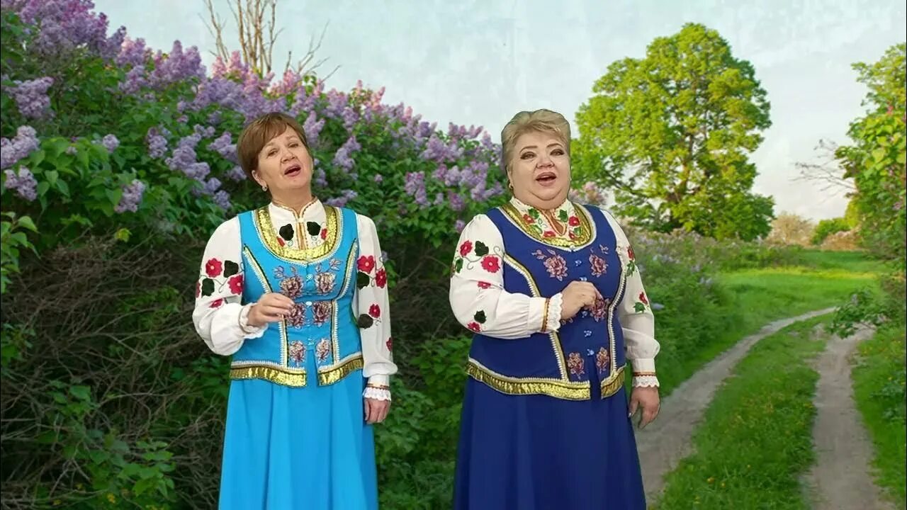 Мамин старенький дом фото. Мамин старенький дом слова. Песня мамин старенький дом. Видео мамин старенький дом. Песня мамин домик.