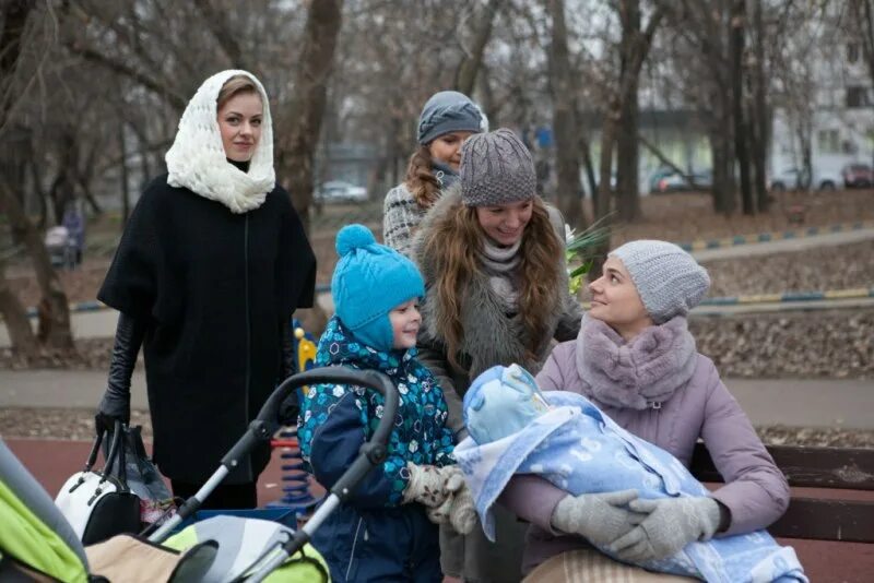 Мелодрама и шарик вернется. Юлия юрченко и шарик вернется. И шарик вернется сколько. Олеся фаттахова и шарик вернется. И шарик вернется сериал.