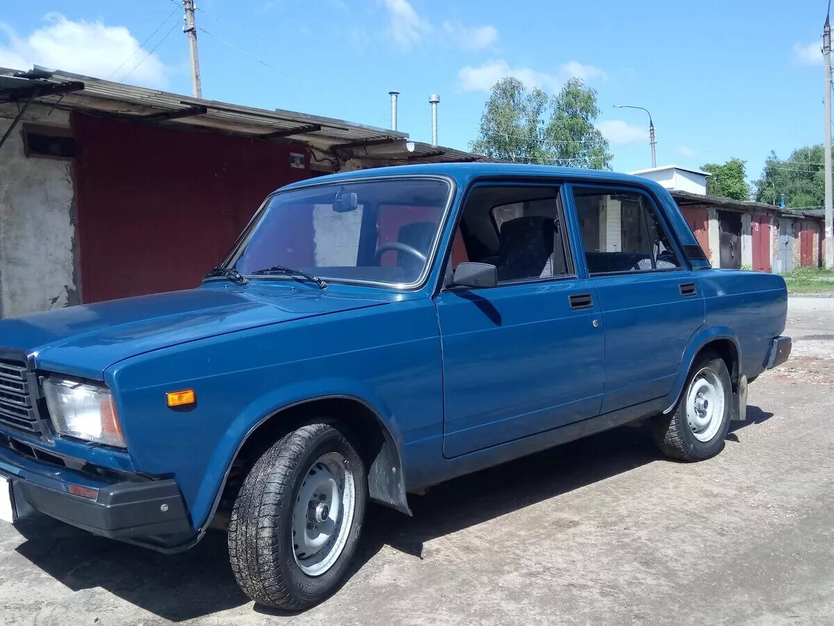 ваз 2107 с 0 пробегом. ваз 2107 седан серебристый. бу 21 0 7. жигули ваз 2007. бу 21 0 7.