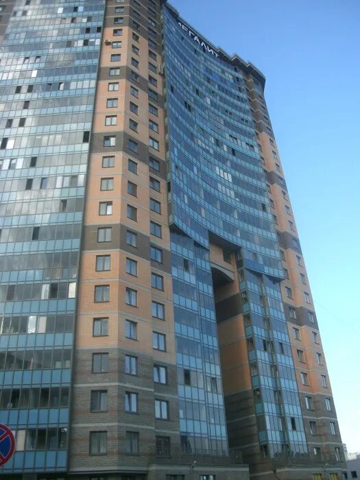 Брянцева 13 к 1. Ул. Брянцева 13. Дом на брянцева 13. Брянцева, 13к1.