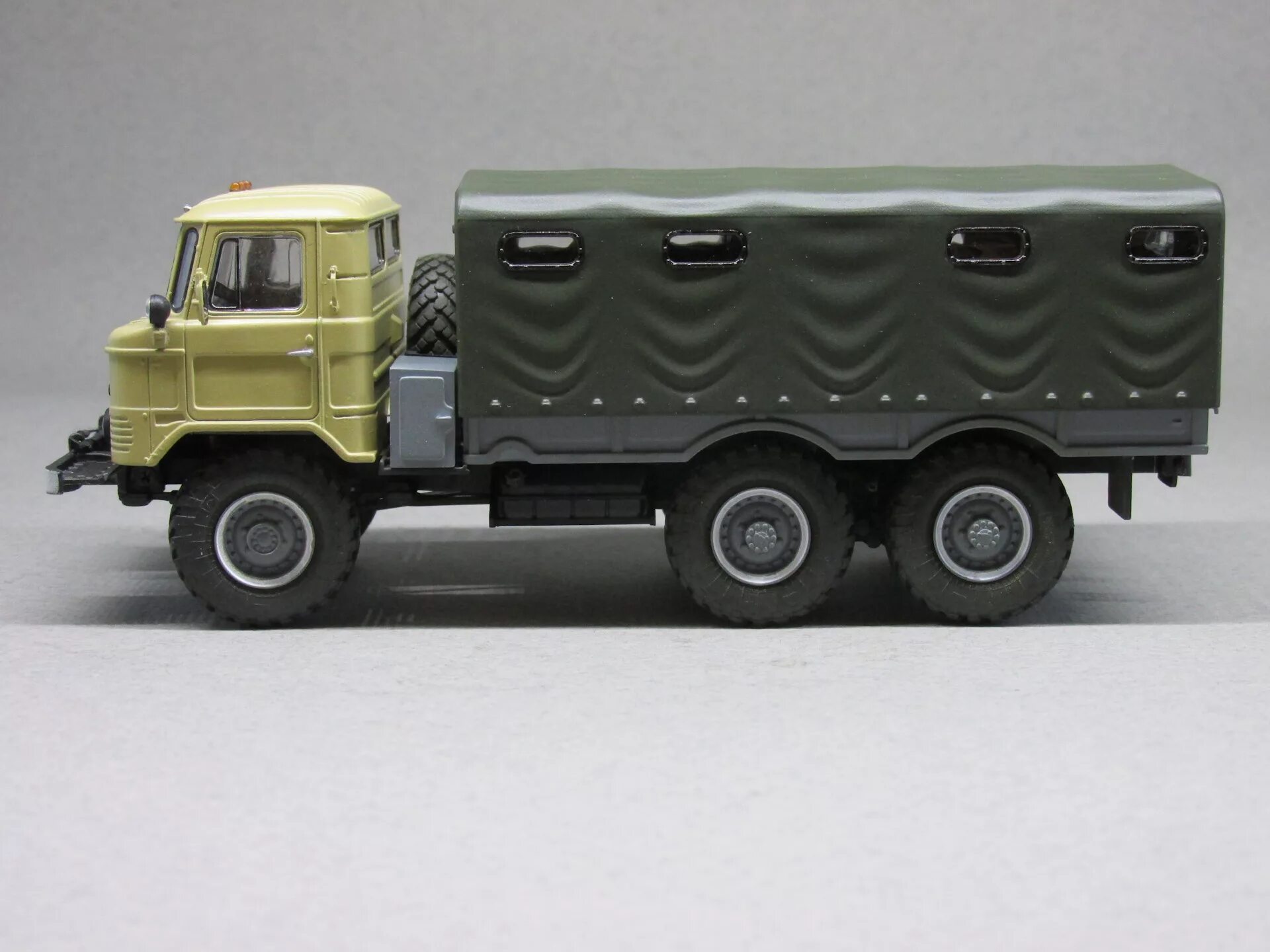 ГАЗ 66 АВД 1/43. ГАЗ 66 1 43. 1397avd AVD models автомобиль 4320-0911 бортовой 1/43. ЗИЛ 136 АВД.