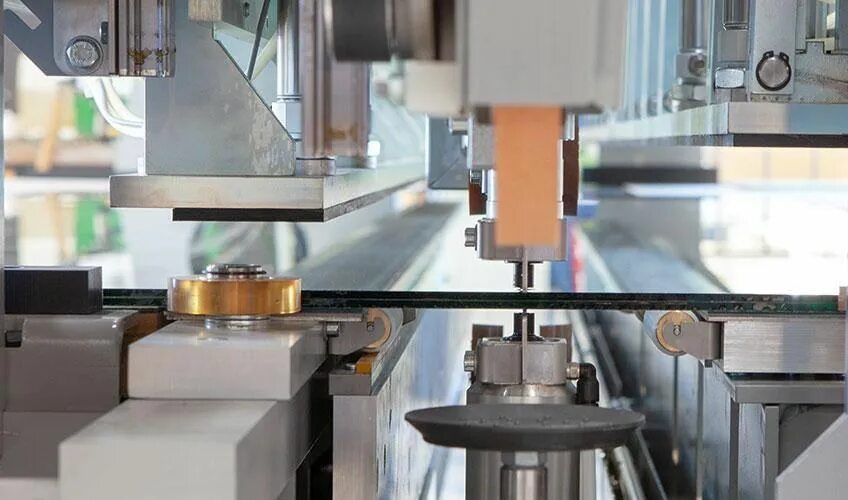 Cutting processes. Вертикальный сверлильный центр с чпу для стекла германия лисек. glass cutting. bando glass cutting. lisec service manual.
